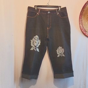 Jamie Nicole Collection Women Stretchy Capri Jeans Size 16 with Embellishments